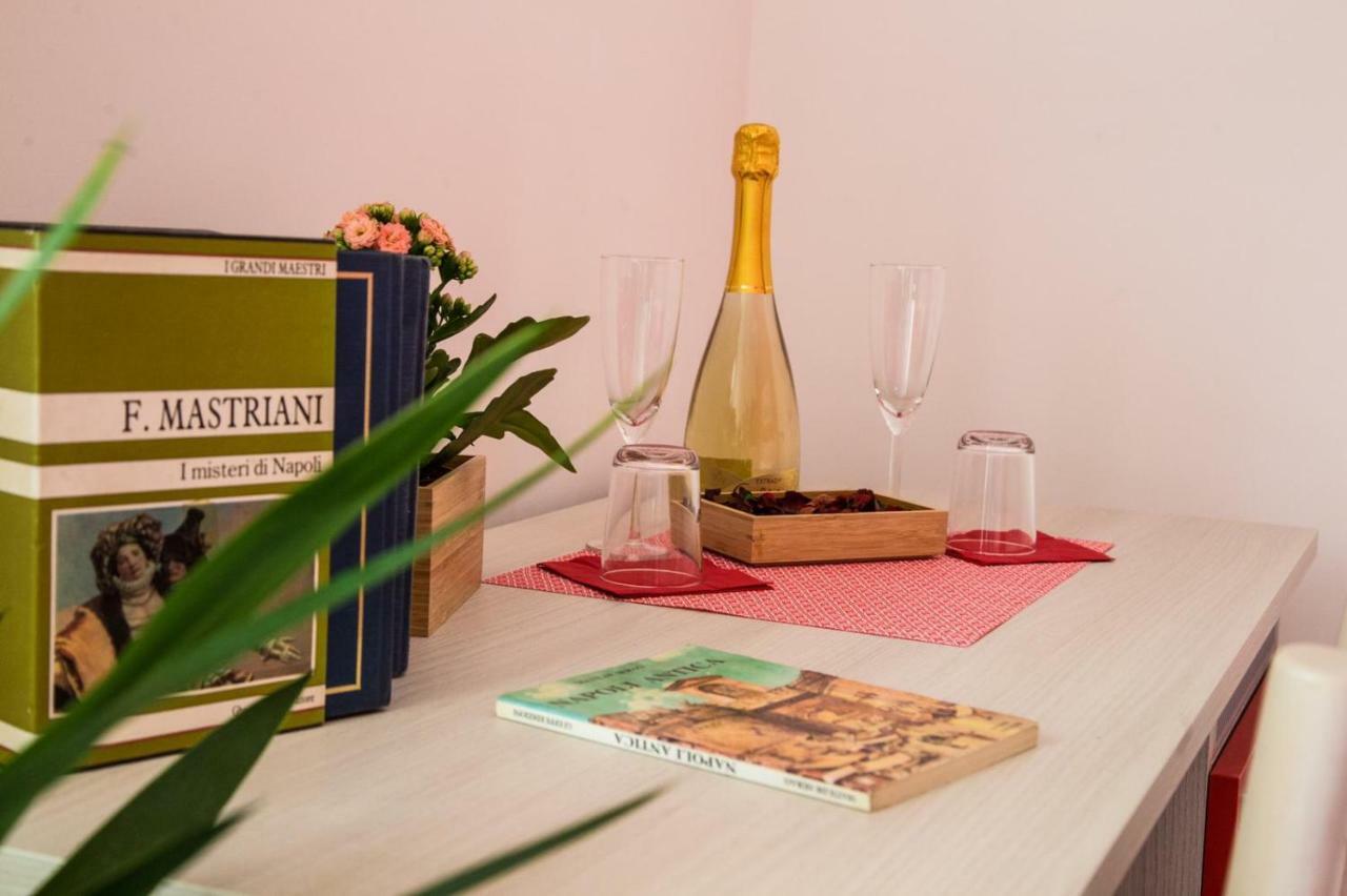 Borgo Angioino Bed & Breakfast Naples Exterior photo